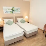 בית הארחה Penzion Sterk 3*