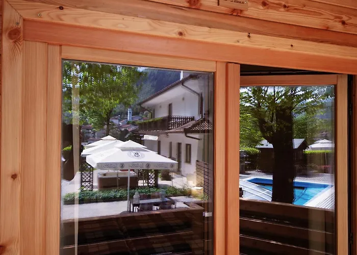 Penzion Sterk بيت ضيافة 3*